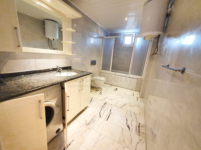 اطلالة بحر ونهر - شقة عائلية واسعة ضمن مجمع مميز - توسمور / الانيا 