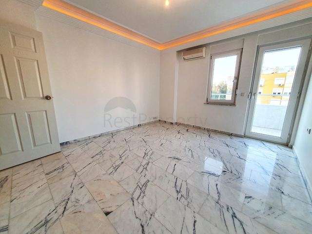 اطلالة بحر ونهر - شقة عائلية واسعة ضمن مجمع مميز - توسمور / الانيا 