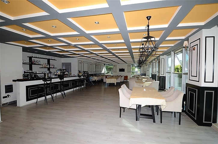 اطلالة بحر ونهر - شقة عائلية واسعة ضمن مجمع مميز - توسمور / الانيا 