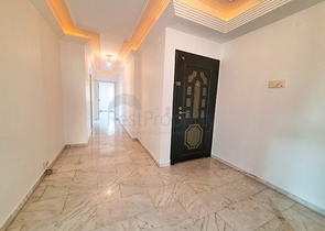 اطلالة بحر ونهر - شقة عائلية واسعة ضمن مجمع مميز - توسمور / الانيا 