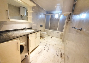 اطلالة بحر ونهر - شقة عائلية واسعة ضمن مجمع مميز - توسمور / الانيا 