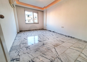 اطلالة بحر ونهر - شقة عائلية واسعة ضمن مجمع مميز - توسمور / الانيا 