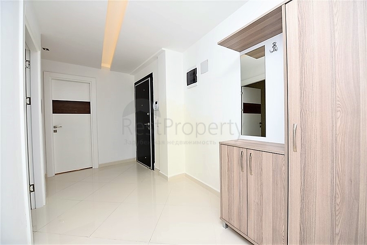 مركز الانيا - مجمع 5 نجوم -شقة غرفتين وصالة 