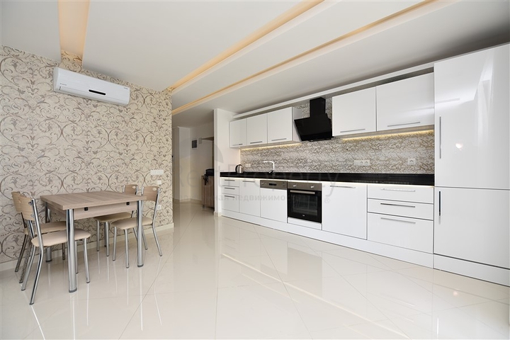 مركز الانيا - مجمع 5 نجوم -شقة غرفتين وصالة 