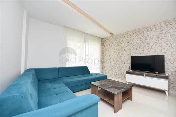 مركز الانيا - مجمع 5 نجوم -شقة غرفتين وصالة 