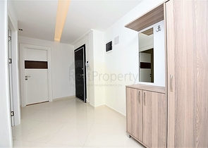 مركز الانيا - مجمع 5 نجوم -شقة غرفتين وصالة 