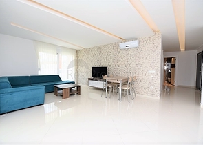 مركز الانيا - مجمع 5 نجوم -شقة غرفتين وصالة 