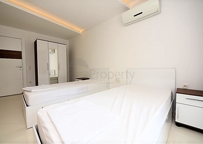 مركز الانيا - مجمع 5 نجوم -شقة غرفتين وصالة 