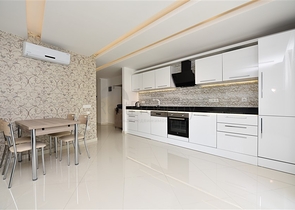 مركز الانيا - مجمع 5 نجوم -شقة غرفتين وصالة 