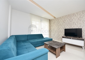 مركز الانيا - مجمع 5 نجوم -شقة غرفتين وصالة 