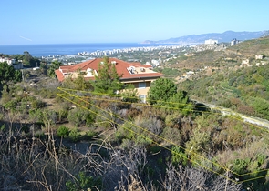 اطلالة بحرية - ارض للبيع في مدينة الانيا  