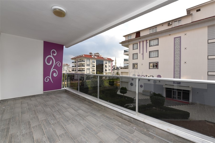 مجمع خمس نجوم - شقة تصميم غرفة وصالة - في منطقة كاستل / الانيا 