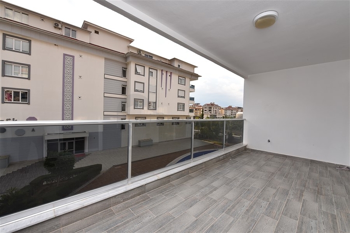 مجمع خمس نجوم - شقة تصميم غرفة وصالة - في منطقة كاستل / الانيا 