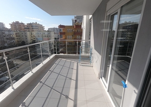 شقة عائلية بسعر مناسب - تصميم 2 غرفة وصالة - في مهموتلار / الانيا 