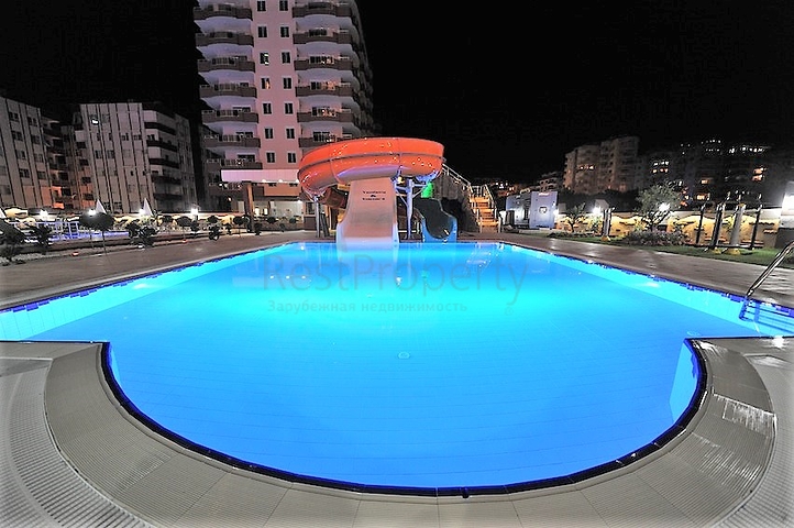 شقة فاخرة - مجمع خمس نجوم - في الانيا 