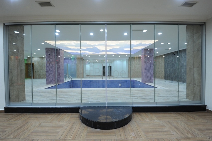 شقة فاخرة - مجمع خمس نجوم - في الانيا 