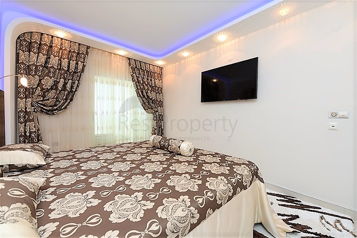 شقة فاخرة - مجمع خمس نجوم - في الانيا 