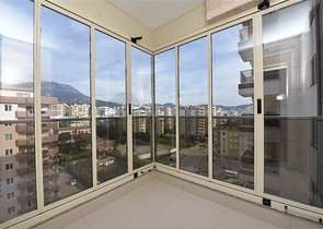 شقة فاخرة - مجمع خمس نجوم - في الانيا 