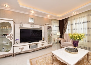 شقة فاخرة - مجمع خمس نجوم - في الانيا 