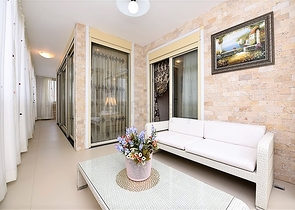 شقة فاخرة - مجمع خمس نجوم - في الانيا 