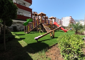 شقة فاخرة - مجمع خمس نجوم - في الانيا 