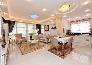 شقة فاخرة - مجمع خمس نجوم - في الانيا 