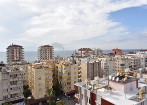 شقة فاخرة - مجمع خمس نجوم - في الانيا 