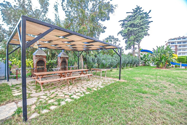 ضمن منتجع صيفي مناسب للعطلات - شقة 2 غرفة وصالة - ديمرتاش / الانيا 