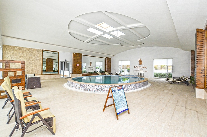 ضمن منتجع صيفي مناسب للعطلات - شقة 2 غرفة وصالة - ديمرتاش / الانيا 