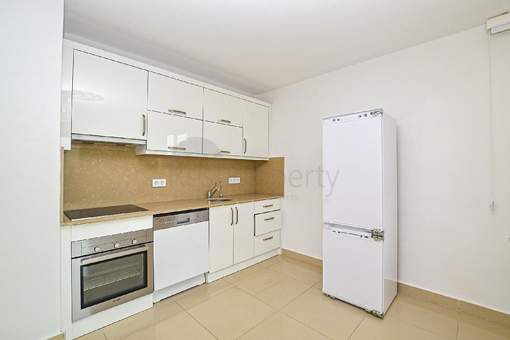 ضمن منتجع صيفي مناسب للعطلات - شقة 2 غرفة وصالة - ديمرتاش / الانيا 