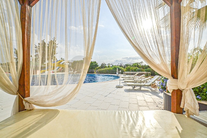 ضمن منتجع صيفي مناسب للعطلات - شقة 2 غرفة وصالة - ديمرتاش / الانيا 