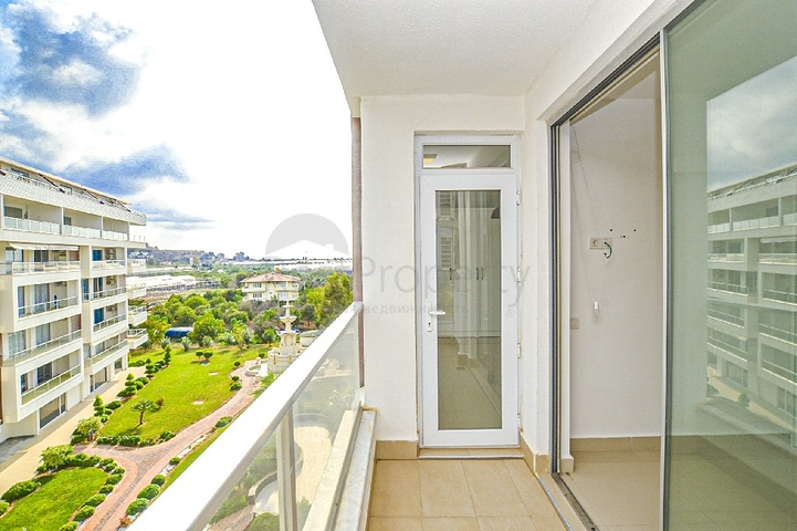 ضمن منتجع صيفي مناسب للعطلات - شقة 2 غرفة وصالة - ديمرتاش / الانيا 