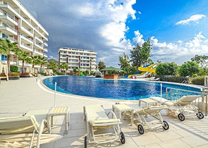 ضمن منتجع صيفي مناسب للعطلات - شقة 2 غرفة وصالة - ديمرتاش / الانيا 