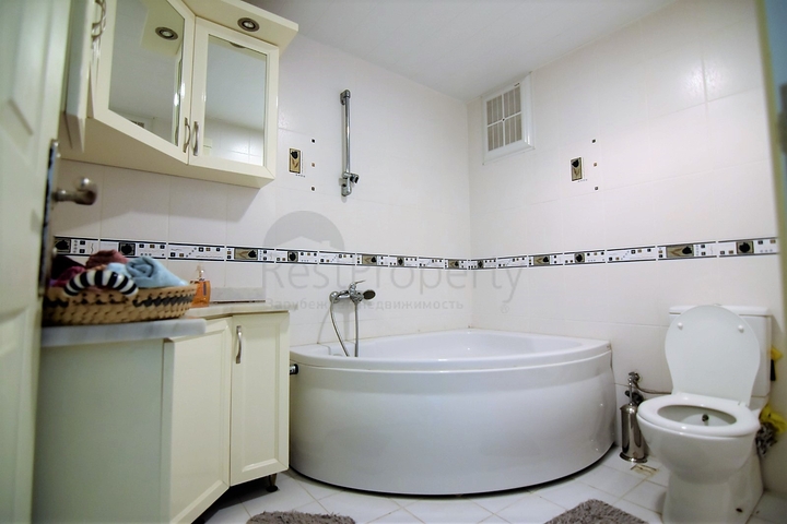 شقة عائلية مفروشة - اطلالة على المسبح - مهموتلار / الانيا 