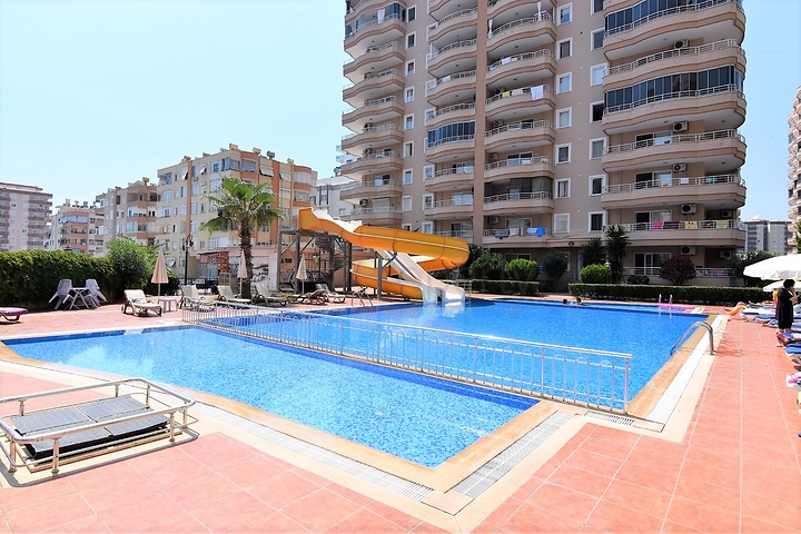 شقة عائلية مفروشة - اطلالة على المسبح - مهموتلار / الانيا 