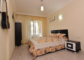 شقة عائلية مفروشة - اطلالة على المسبح - مهموتلار / الانيا 