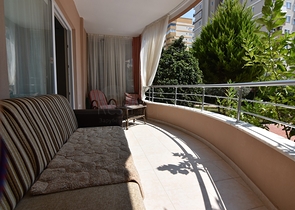 شقة عائلية مفروشة - اطلالة على المسبح - مهموتلار / الانيا 