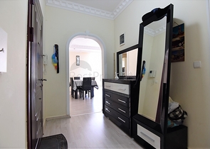 شقة عائلية مفروشة - اطلالة على المسبح - مهموتلار / الانيا 