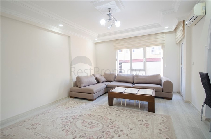 قريبة من البحر - شقة 1+1 مفروشة - في اوبا / الانيا 