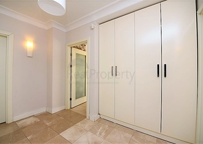 فيلا فاخرة -اطلالة على البحر والقلعة - في مدينة الانيا 