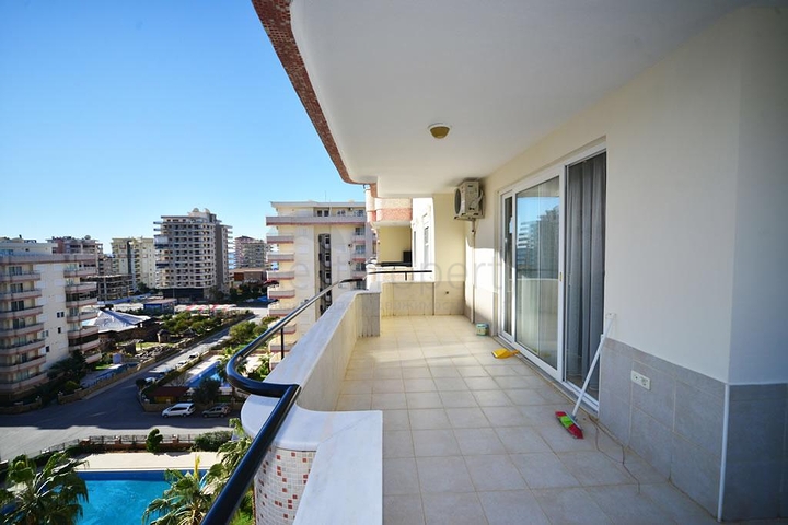 شقة عائلية واسعة -أثاث جديد - تصميم 2 غرفة وصالة - في مهموتلار / الانيا 