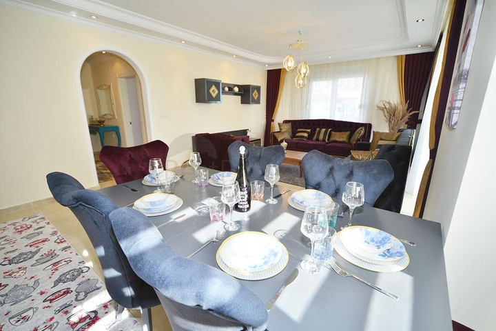 شقة عائلية واسعة -أثاث جديد - تصميم 2 غرفة وصالة - في مهموتلار / الانيا 