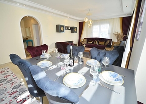 شقة عائلية واسعة -أثاث جديد - تصميم 2 غرفة وصالة - في مهموتلار / الانيا 