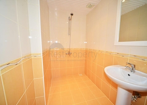 شقة عائلية واسعة -أثاث جديد - تصميم 2 غرفة وصالة - في مهموتلار / الانيا 