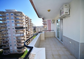 شقة عائلية واسعة -أثاث جديد - تصميم 2 غرفة وصالة - في مهموتلار / الانيا 