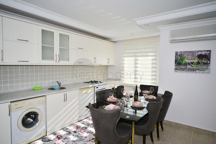 شقة غرفتين وصالة - فرش فاخر -ضمن مجمع سكني - في مهموتلار / الانيا 