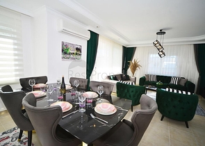 شقة غرفتين وصالة - فرش فاخر -ضمن مجمع سكني - في مهموتلار / الانيا 