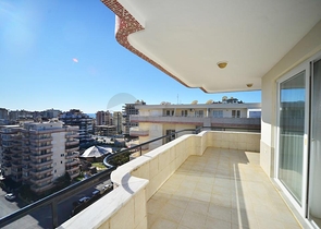 شقة غرفتين وصالة - فرش فاخر -ضمن مجمع سكني - في مهموتلار / الانيا 