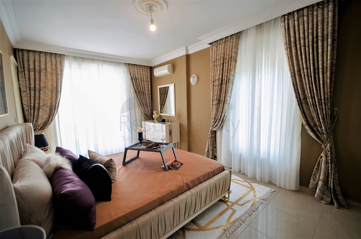 شقة فاخرة -قريبة من البحر - تصميم 2 غرفة وصالة - في مهموتلار / الانيا 