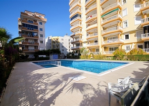 شقة فاخرة -قريبة من البحر - تصميم 2 غرفة وصالة - في مهموتلار / الانيا 